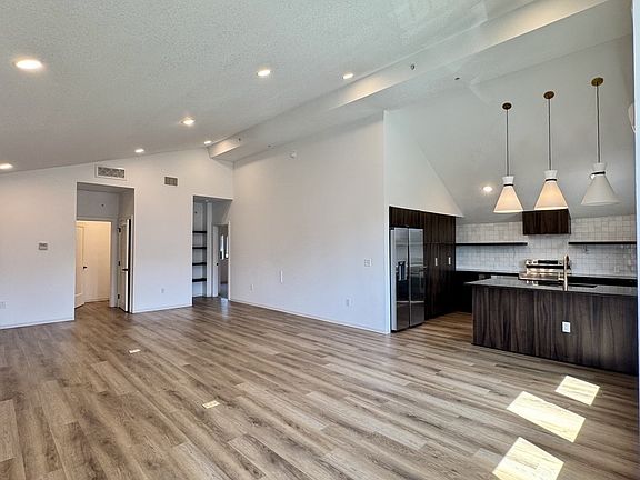 2nd image of 6115 Nieman Rd #6111C