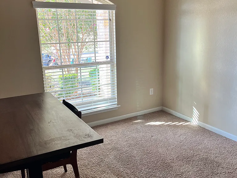 5135 Scenic Lake Dr — Photo 20