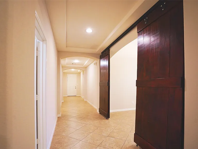 3303 Windsor Ranch Ln — Photo 15