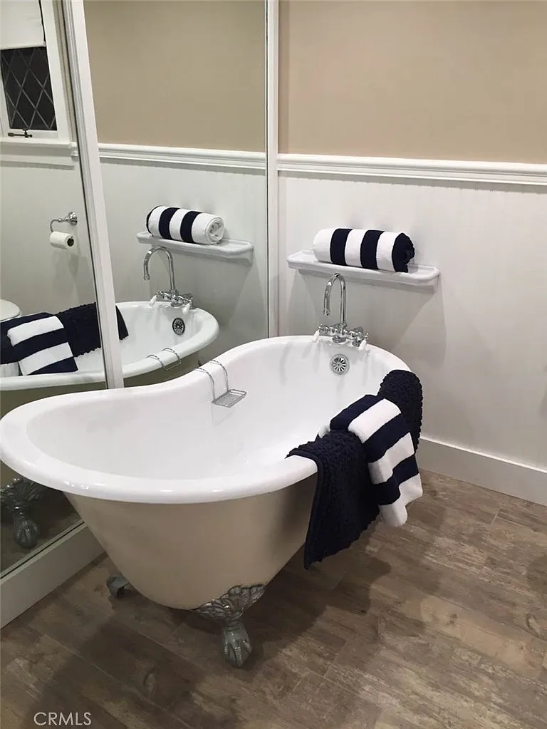3 bed, 1500 sqft, $8,000 — Photo 4