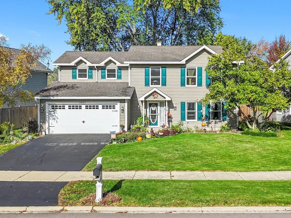 2482 Hedge Row Dr, Aurora, IL 60502