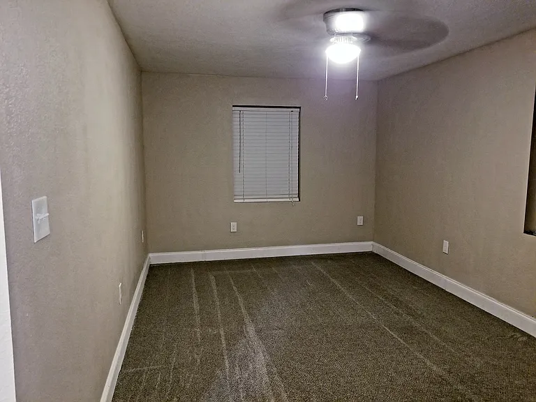 512 E Strawbridge Ave #512 — Photo 20