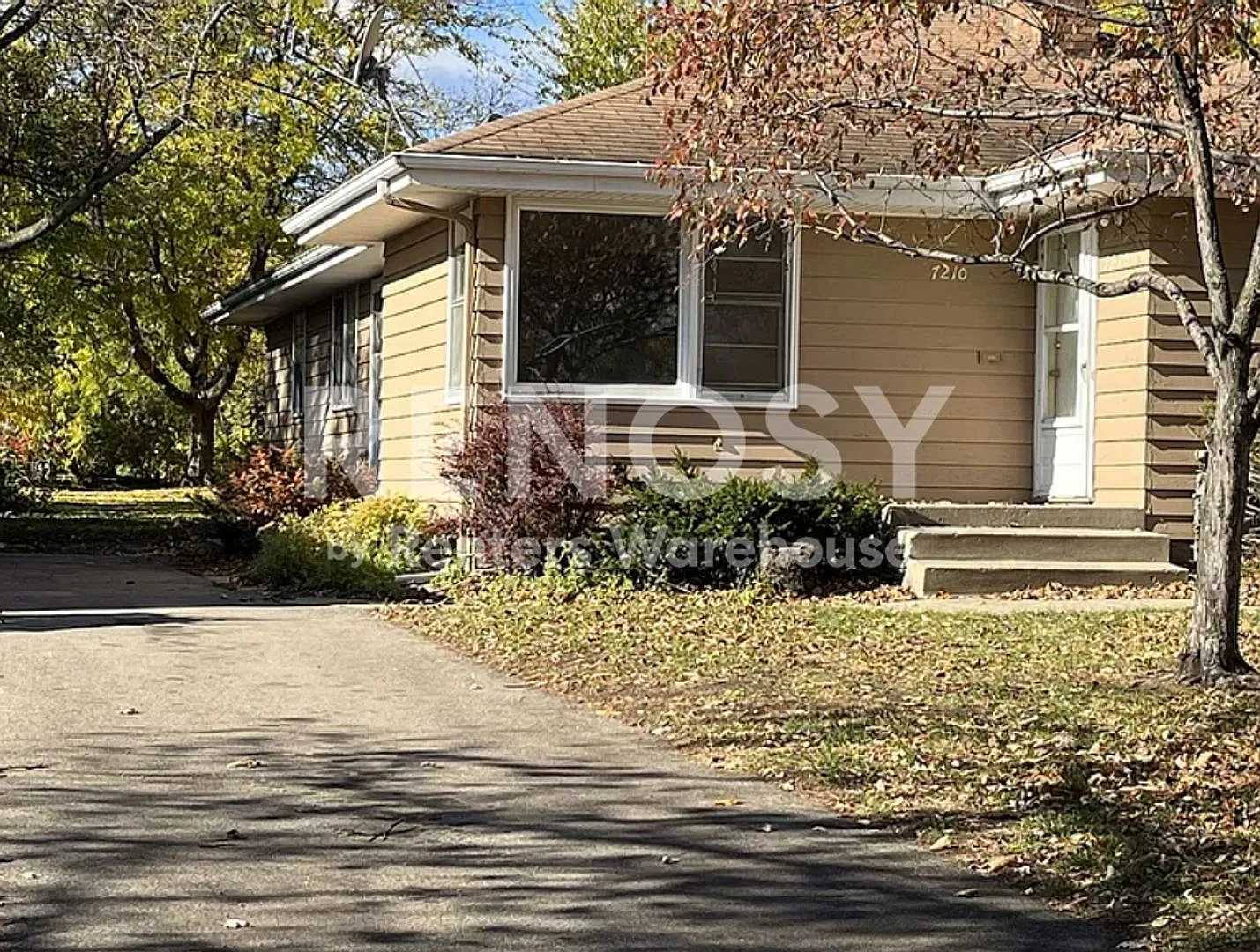 Available Now 3 Bedroom 1 Bath Single Family Home in Richfield — Photo 1