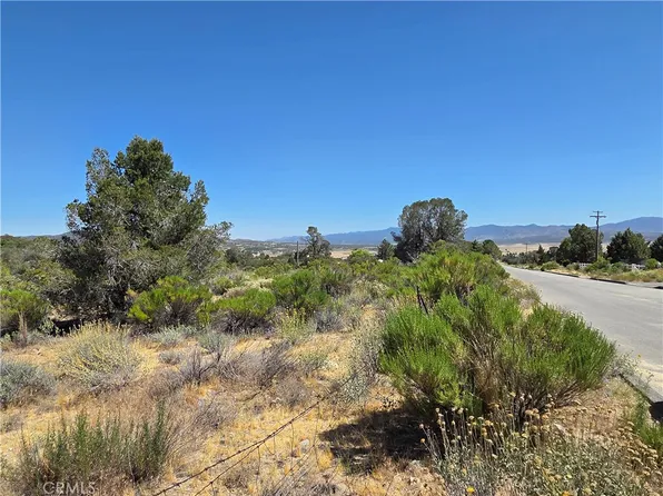 37310 Bohlen Rd, Anza, CA 92539