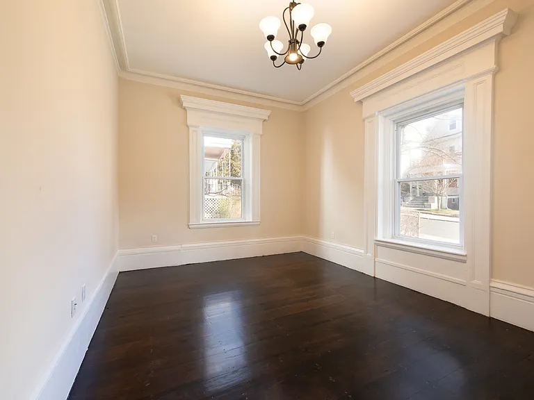 17-19 Playstead Rd #1 — Photo 10