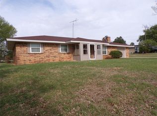 535 N Salyer Ave, Hydro, OK 73048