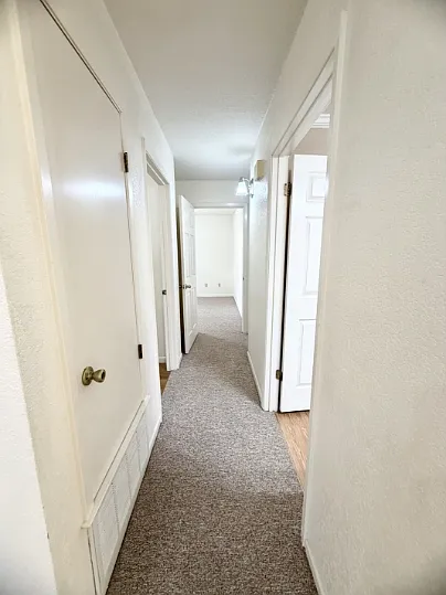 728 W San Antonio St #A — Photo 7
