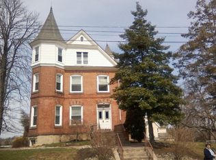 273 Broad St APT 1, Spring City, PA 19475