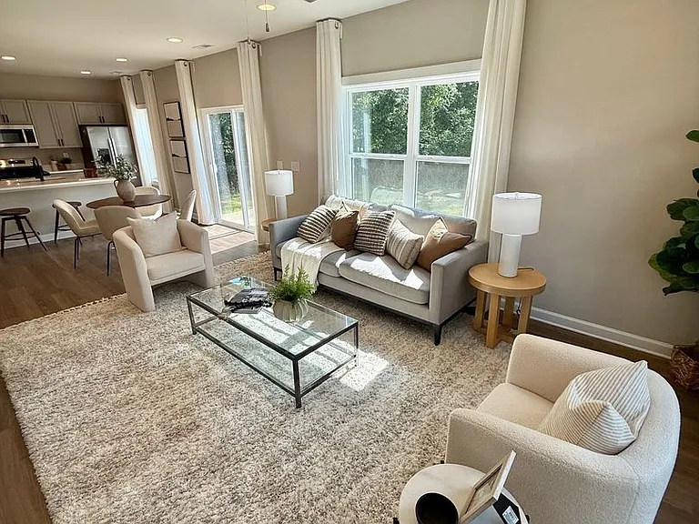 8041 Joy Crossing Ln — Photo 12