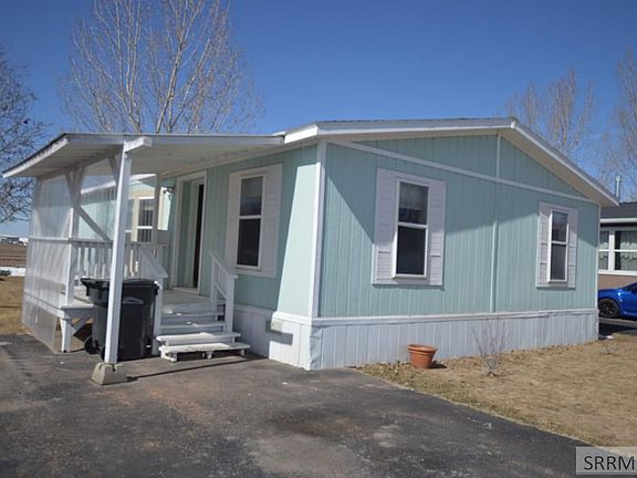 3rd image of 2307 N Pinewood Dr