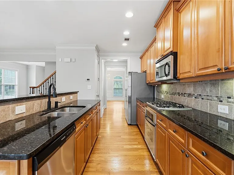 10280 Billings Pointe — Photo 16