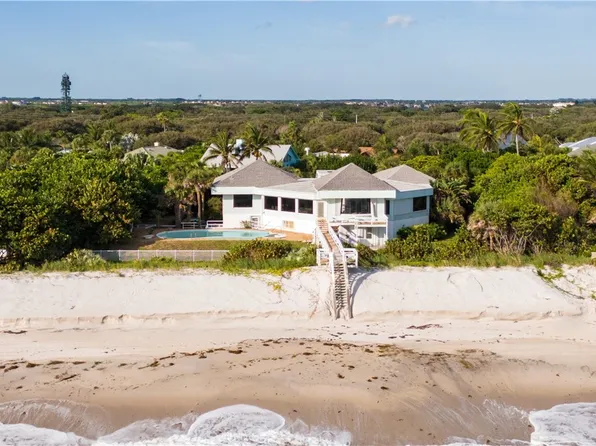 915 Holoma Dr, Indian River Shores, FL 32963