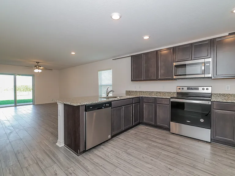 313 Kensington View Dr — Photo 6
