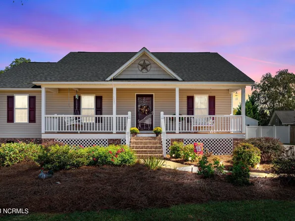 2403 Summerfield Drive, Tarboro, NC 27886