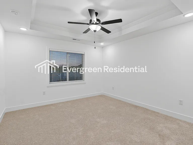 8221 N Berkley Ave — Photo 7