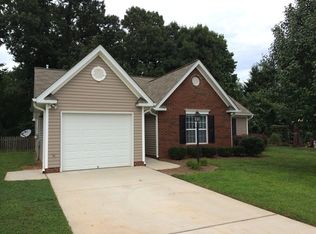 5853 Bushberry Ct, Winston Salem, NC 27105