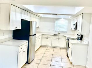 1033 NW 30th Ct APT 5, Wilton Manors, FL 33311