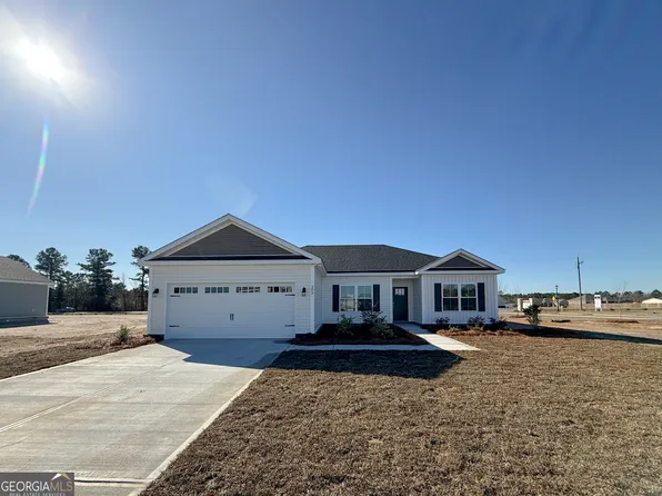 202 Aunt Bee Blvd, Statesboro, GA 30458