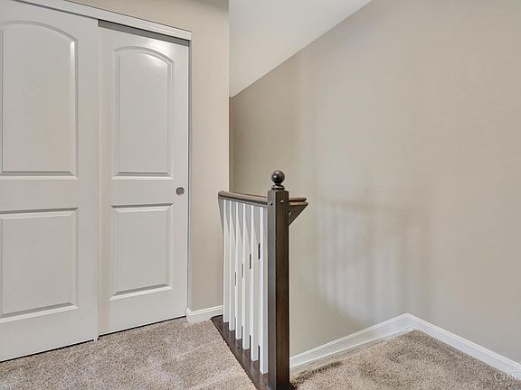 4th image of 5872 Parkview Ln Unit 304