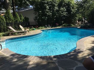 814 Atlantic Ave, Point Pleasant Beach, NJ 08742