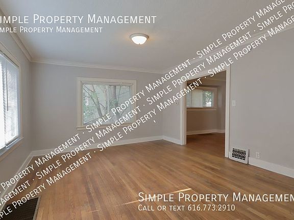3rd image of 1707 Jefferson Ave SE