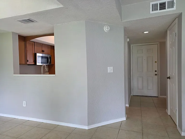 162 Olive Tree Cir — Photo 6