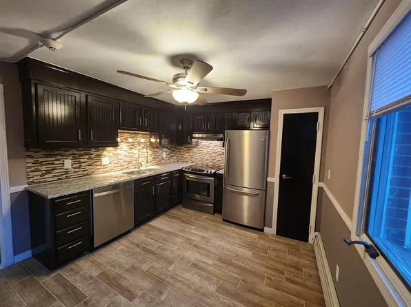 2008 Mineral Spring Ave APT 12, North Providence, RI 02911