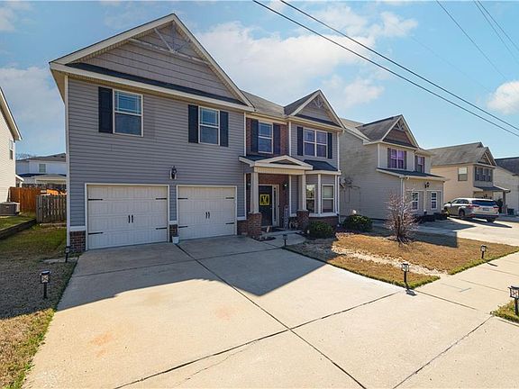 3rd image of 7 Whiterock Rd