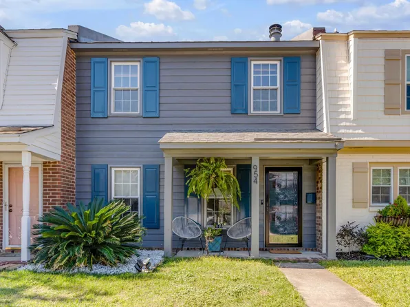 954 Fowler Ct #E, Mount Pleasant, SC 29464