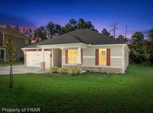 859 Screech Owl Dr, Hope Mills, NC 28348