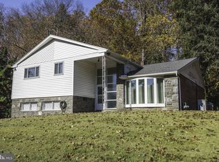 1753 Marilyn Dr, Havertown, PA 19083