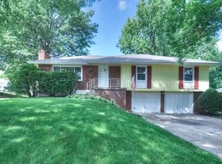7612 Englewood Ave, Raytown, MO 64138