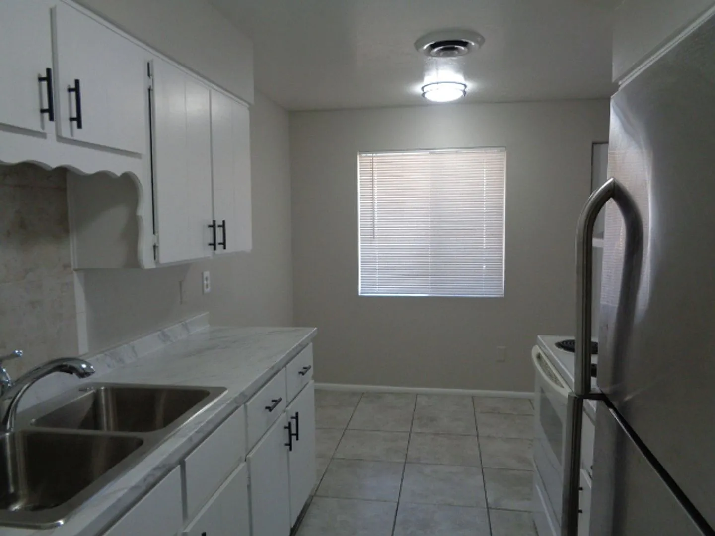 #1050-W Pierson St, LLC — Photo 4