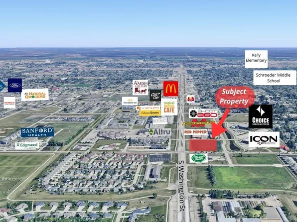 1155 40th Ave S, Grand Forks, ND 58201