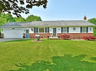 3062 Longview Rd, Hermitage, PA 16148