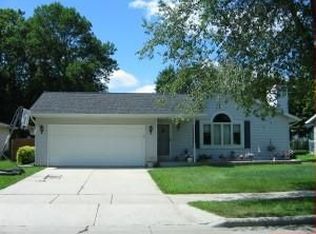 3810 S 11th St, Sheboygan, WI 53081