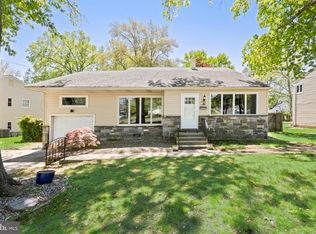 330 Cranford Rd, Cherry Hill, NJ 08003