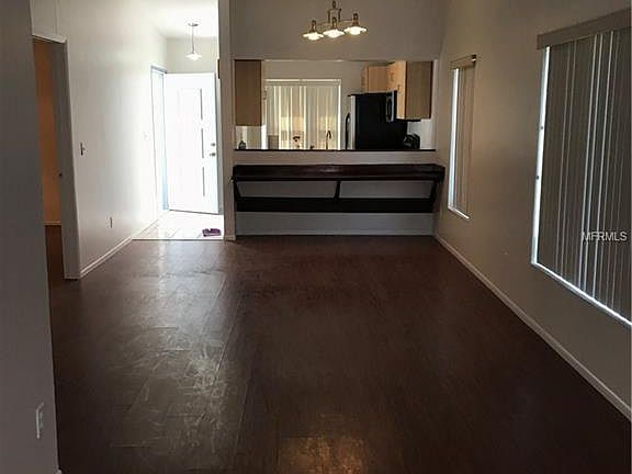 3rd image of 5443 Parkside Villas Dr