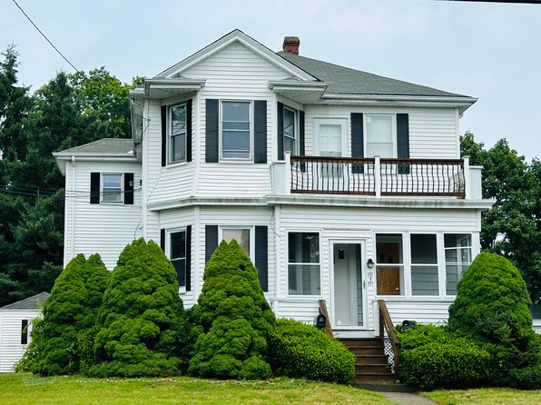 395 Maple Ave