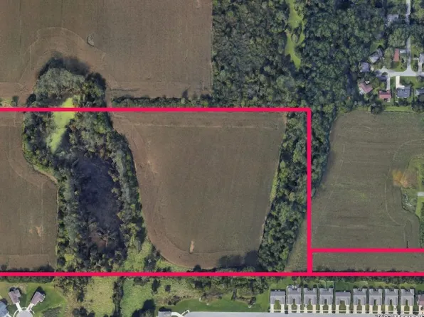 7530 Madison St, Merrillville, IN 46410