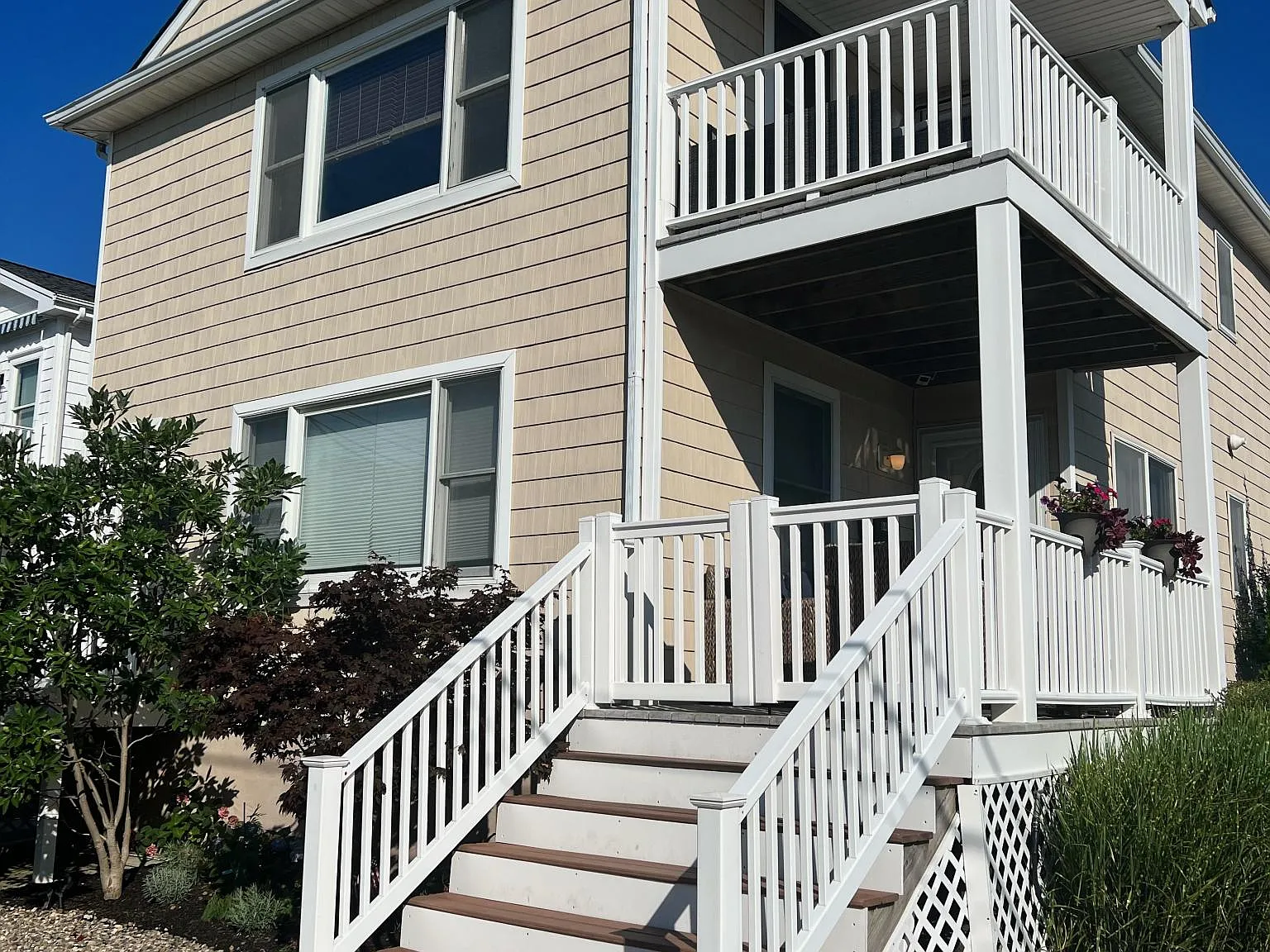 9401 Winchester Ave — Photo 2