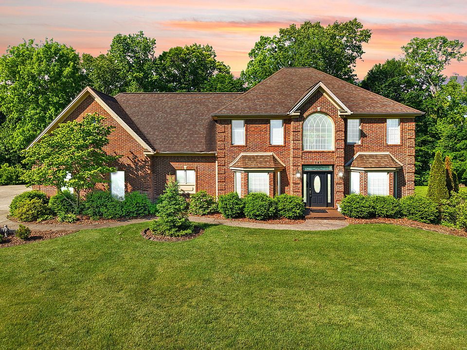 1st image of 187 Woodside Dr