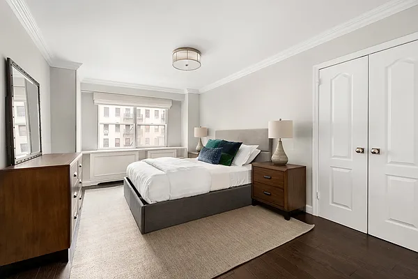 Sold by Modlin Group | media 17