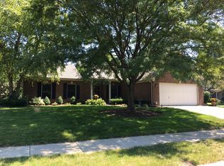 7682 Winding Way, Fishers, IN 46038