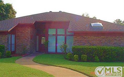 5th image of 12931 Whispering Hills Dr