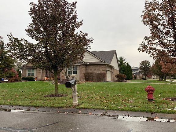 2nd image of 2458 River Woods Dr N