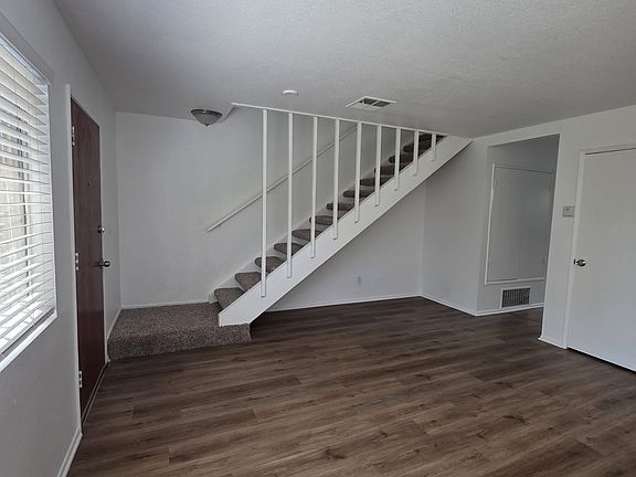 2nd image of 2549 Orange Ave APT A2