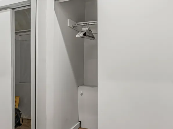 405 West 46th Street image 12 of 15