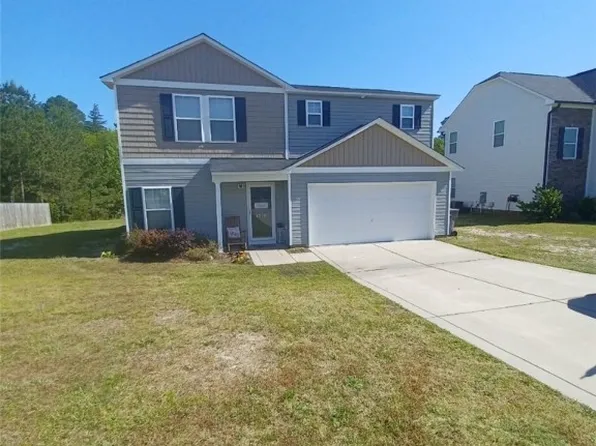 4316 Jockey Whip Ln, Hope Mills, NC 28371