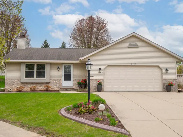 2409 Tanager COURT, Waukesha, WI 53189